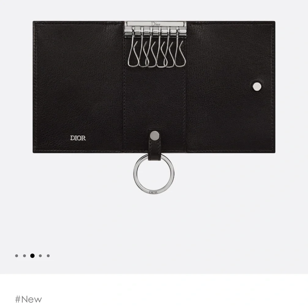 Dior BNIB Monogram Black and Cream Key Holder NWT full set. So useful. Unisex